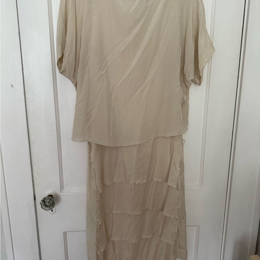 Zara Cream Asymmetrical Layered Dress - Picture 4 of 5